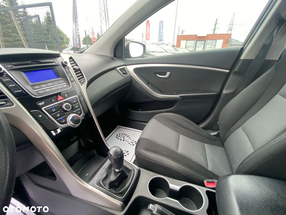 Hyundai i30 1.4 Classic - 19