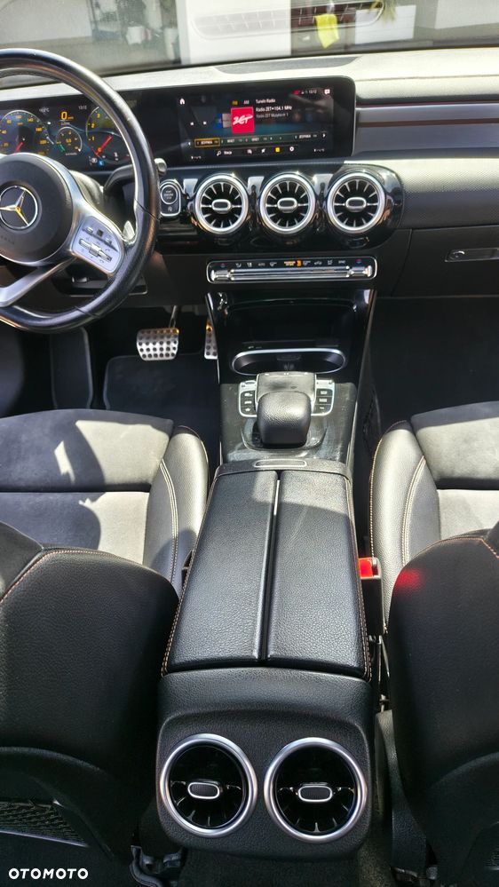Mercedes-Benz Klasa A 250 4-Matic Edition 1 7G-DCT - 16
