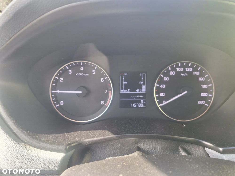 Hyundai i20 blue 1.2 Classic - 9