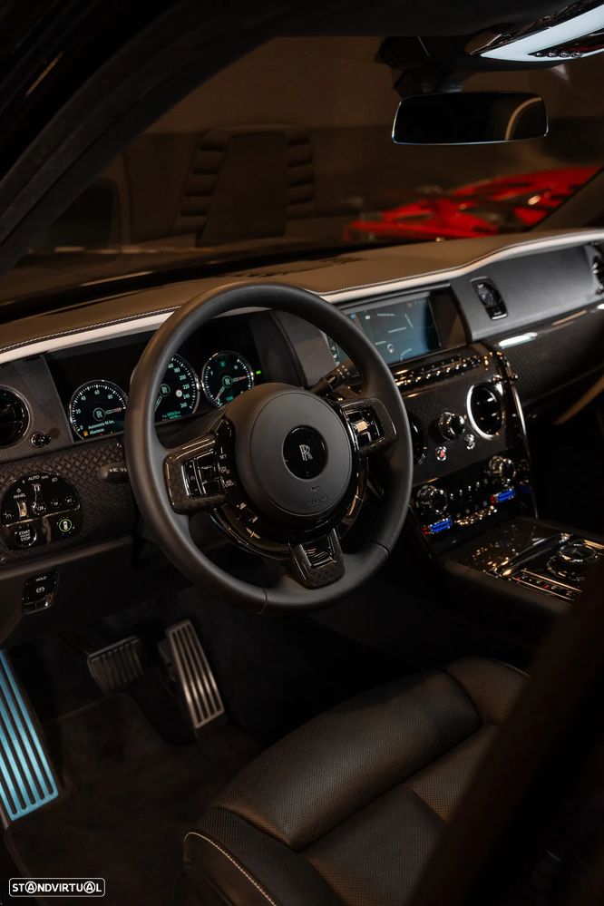Rolls Royce Cullinan Black Badge - 13