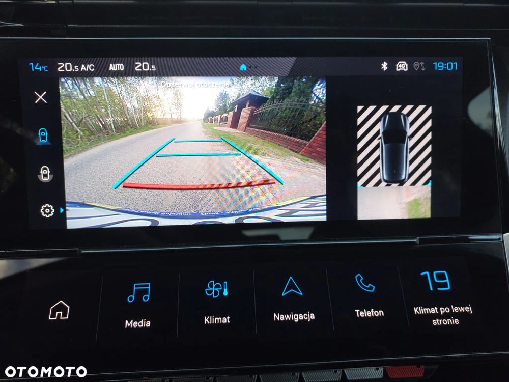 Peugeot 308 1.6 Hybrid PHEV Active Pack EAT8 - 21