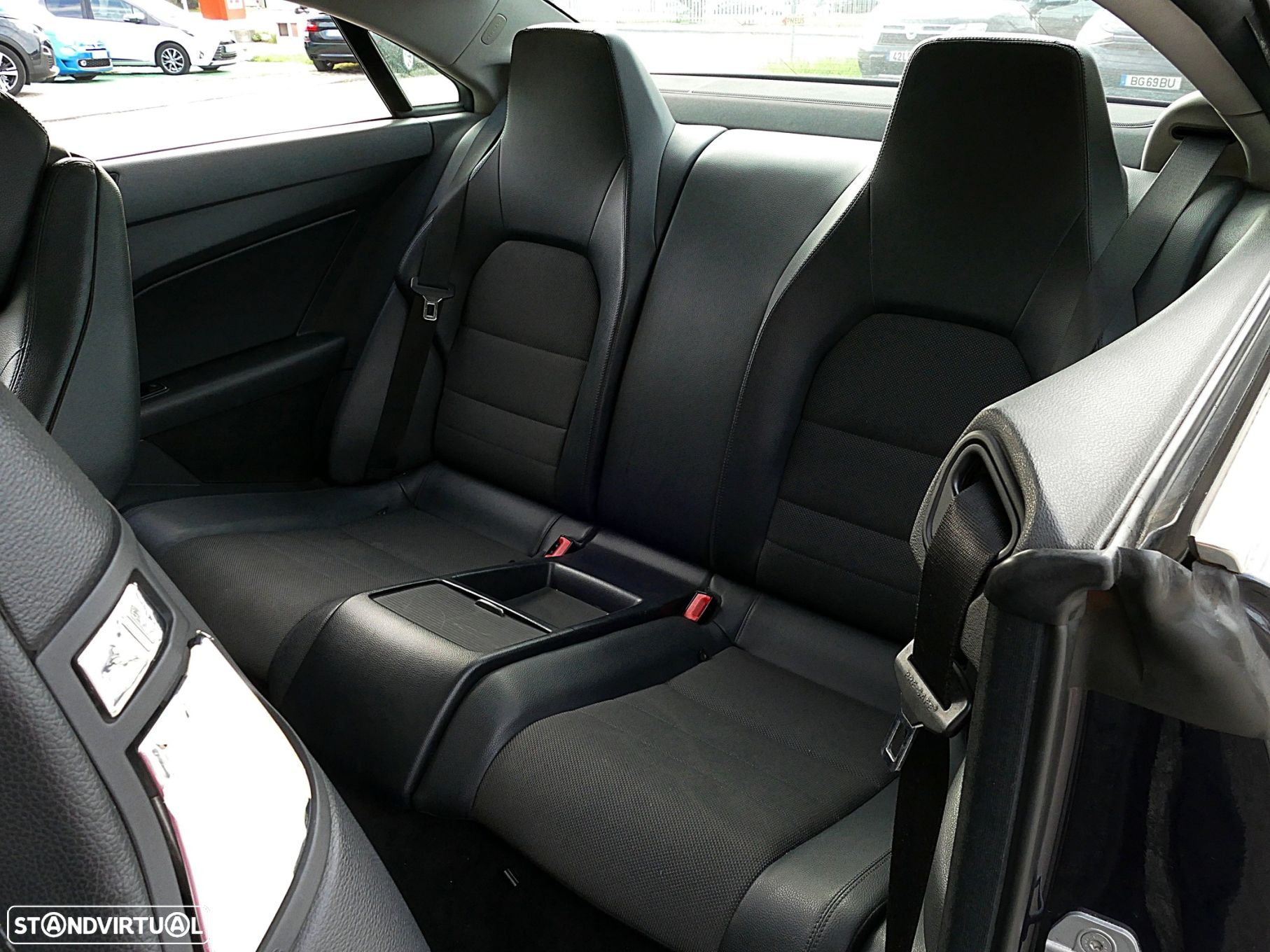 Mercedes-Benz E 250 CDi Avantgarde BlueEfficiency - 23