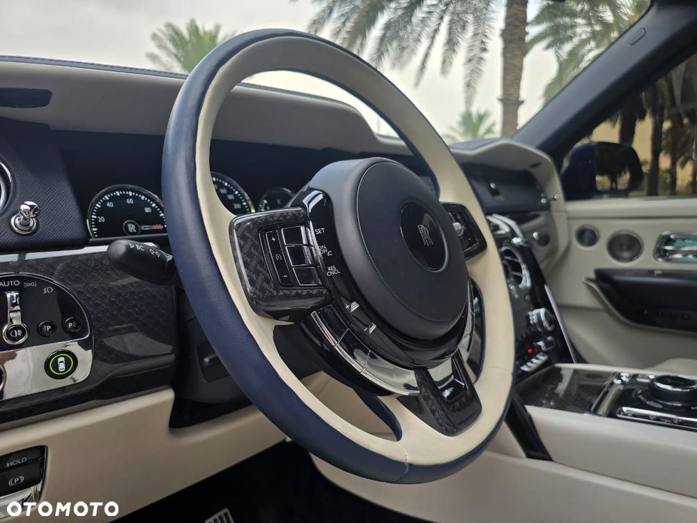 Rolls-Royce Cullinan - 30