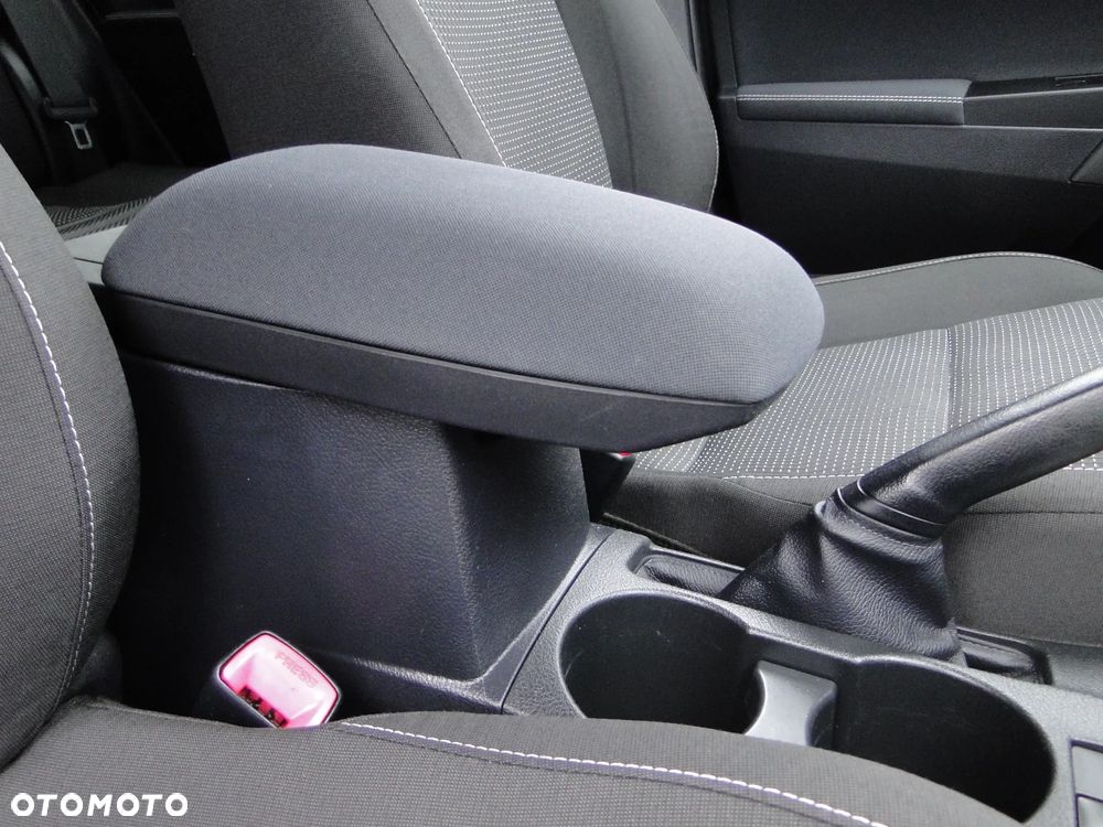 Toyota Auris 2.0 D-4D Prestige - 29