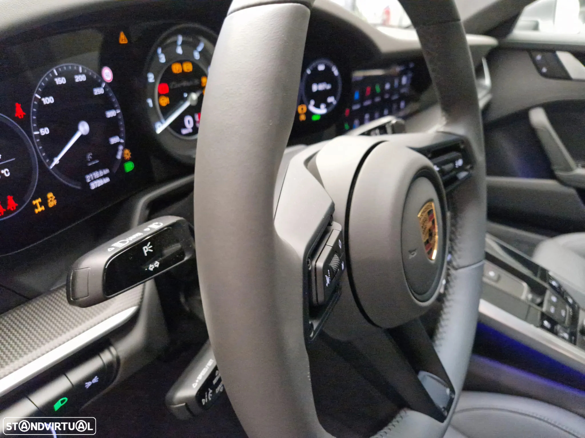 Porsche 911 (992) Turbo S PDK - 25