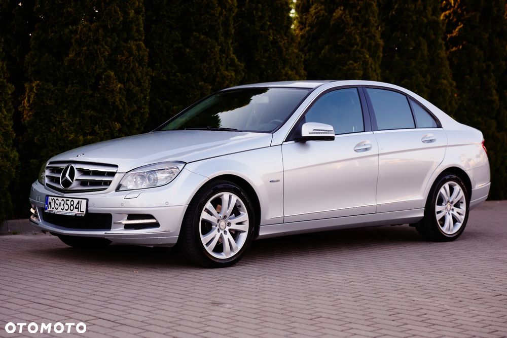 Mercedes-Benz Klasa C 220 CDI 7G-TRONIC Avantgarde Edition