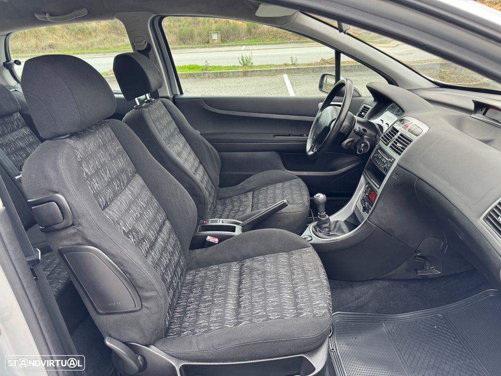 Peugeot 307 1.4 HDi XS Premium - 27