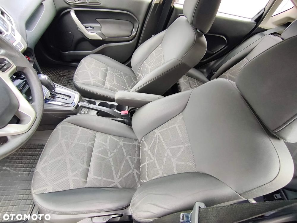 Ford Fiesta - 7