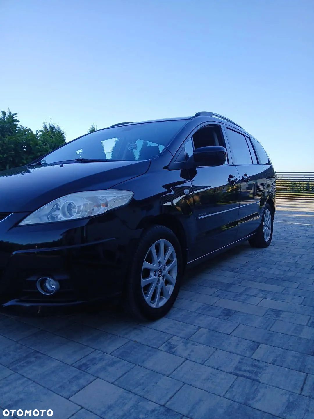 Mazda 5 2.0 Exclusive - 1