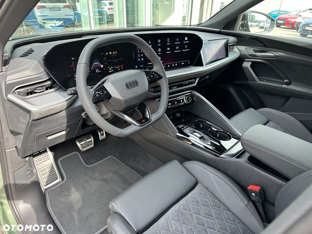 Audi Q5 Sportback - 13