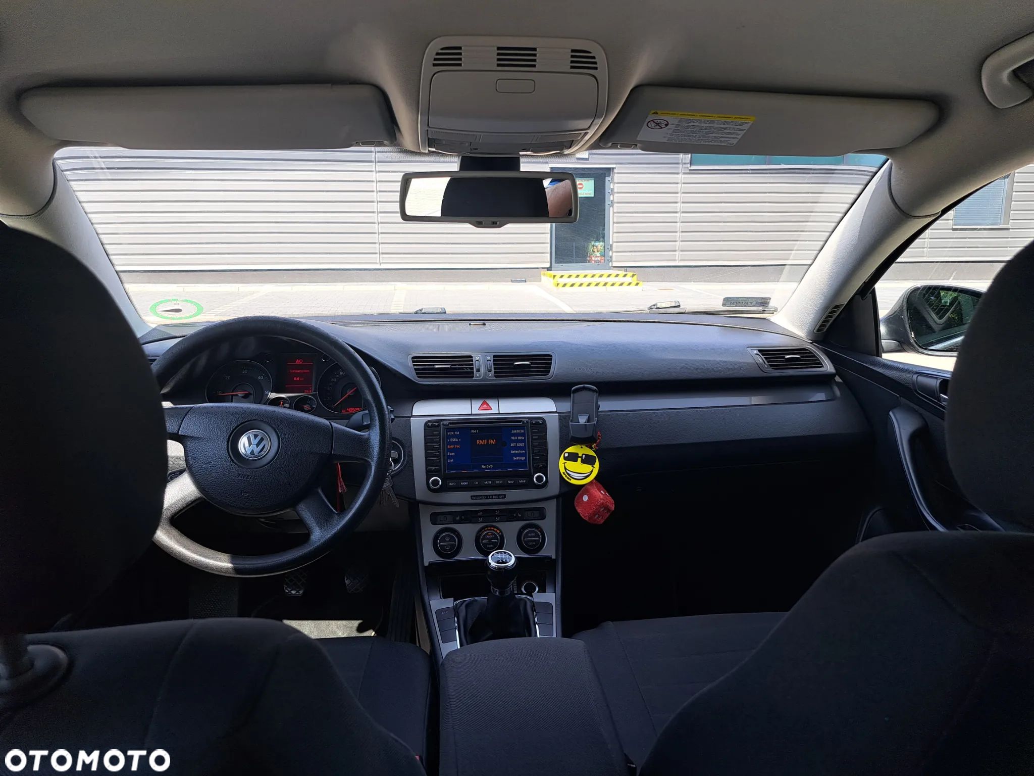 Volkswagen Passat 2.0 TDI Comfortline - 14
