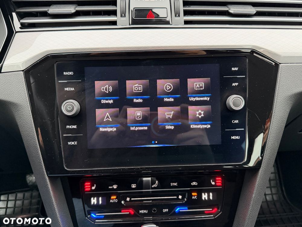 Volkswagen Passat 2.0 TDI EVO Business DSG - 31