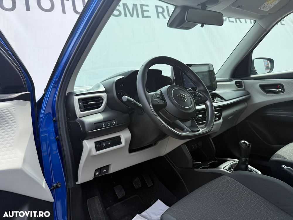 Suzuki Swift 1.2 Dualjet 12V AllGrip MHEV Spirit - 17