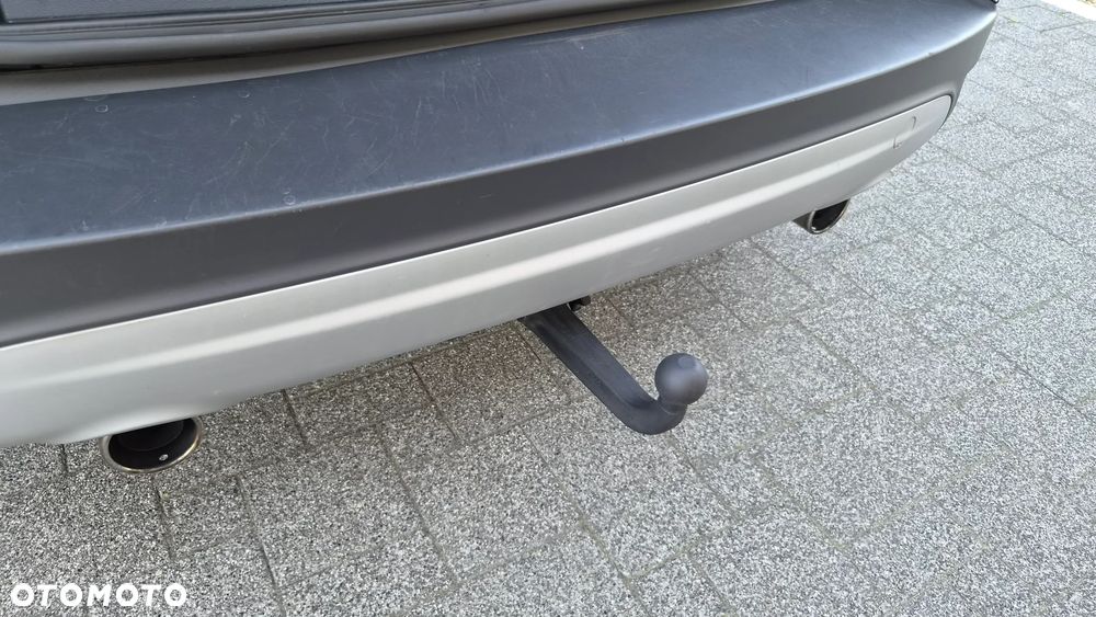 Ford Kuga 1.6 EcoBoost 2x4 Titanium - 31