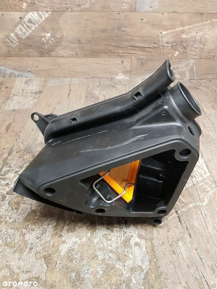 Obudowa filtra powietrza airbox KTM 690 Duke 76006001020 - 2