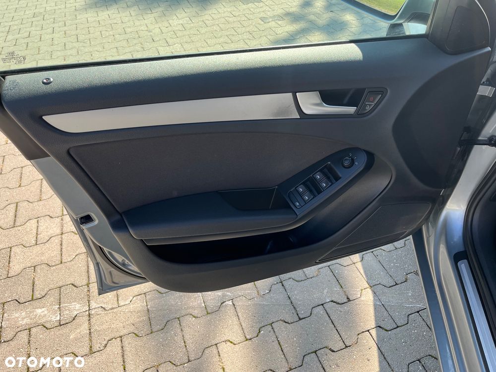 Audi A4 Avant 2.0 TDI - 16