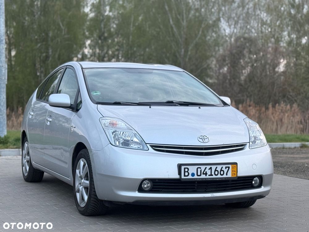 Toyota Prius 1.5 VVT-i Sol (nav) - 1