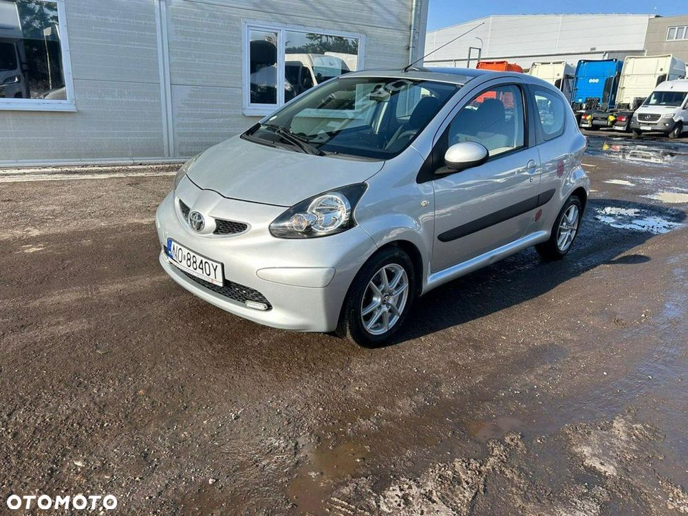 Toyota Aygo - 2
