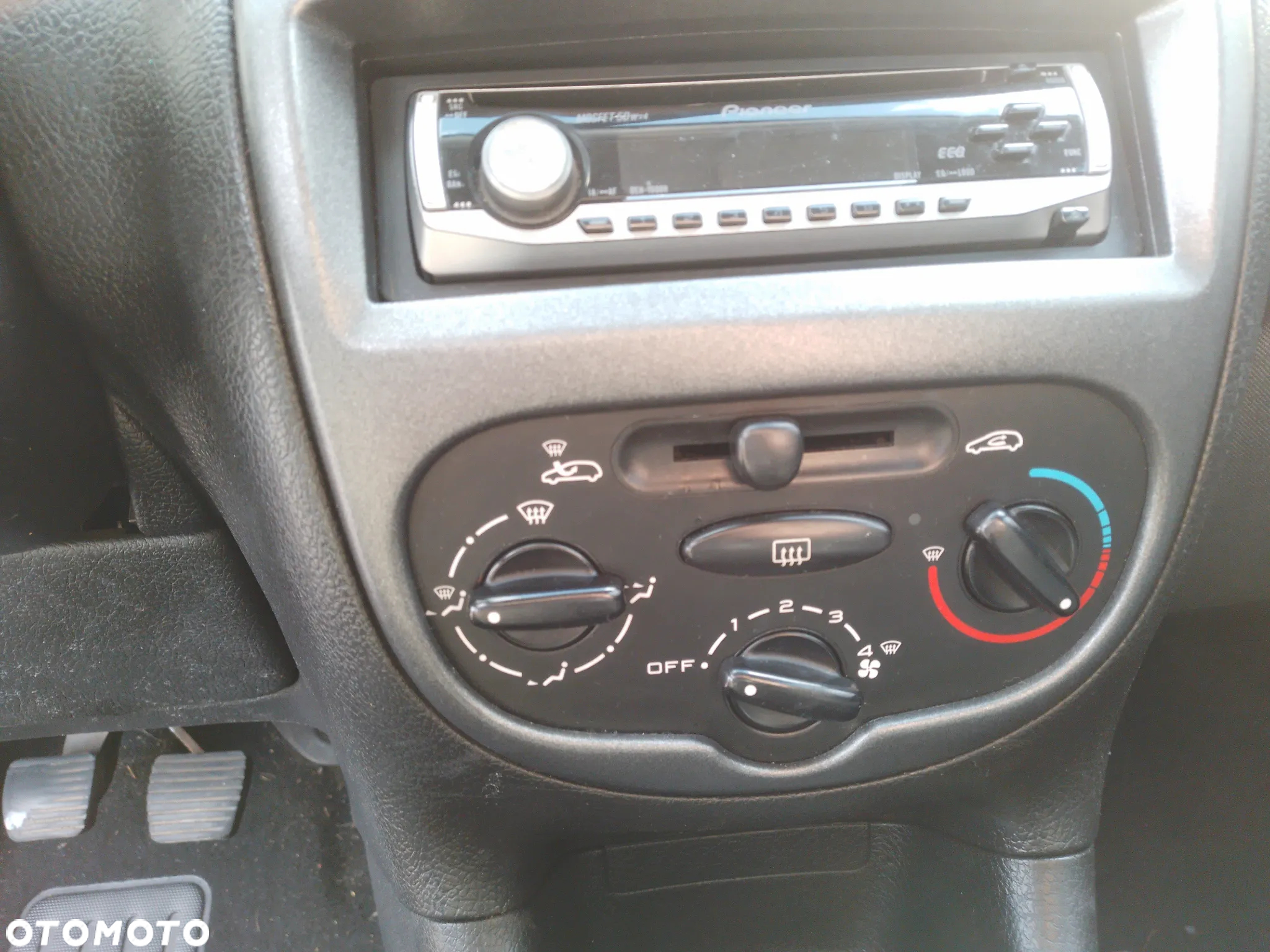 PEUGEOT 206 1.4 16V KFU (ET3J4) KOLOR KKN LICZNIK - 33