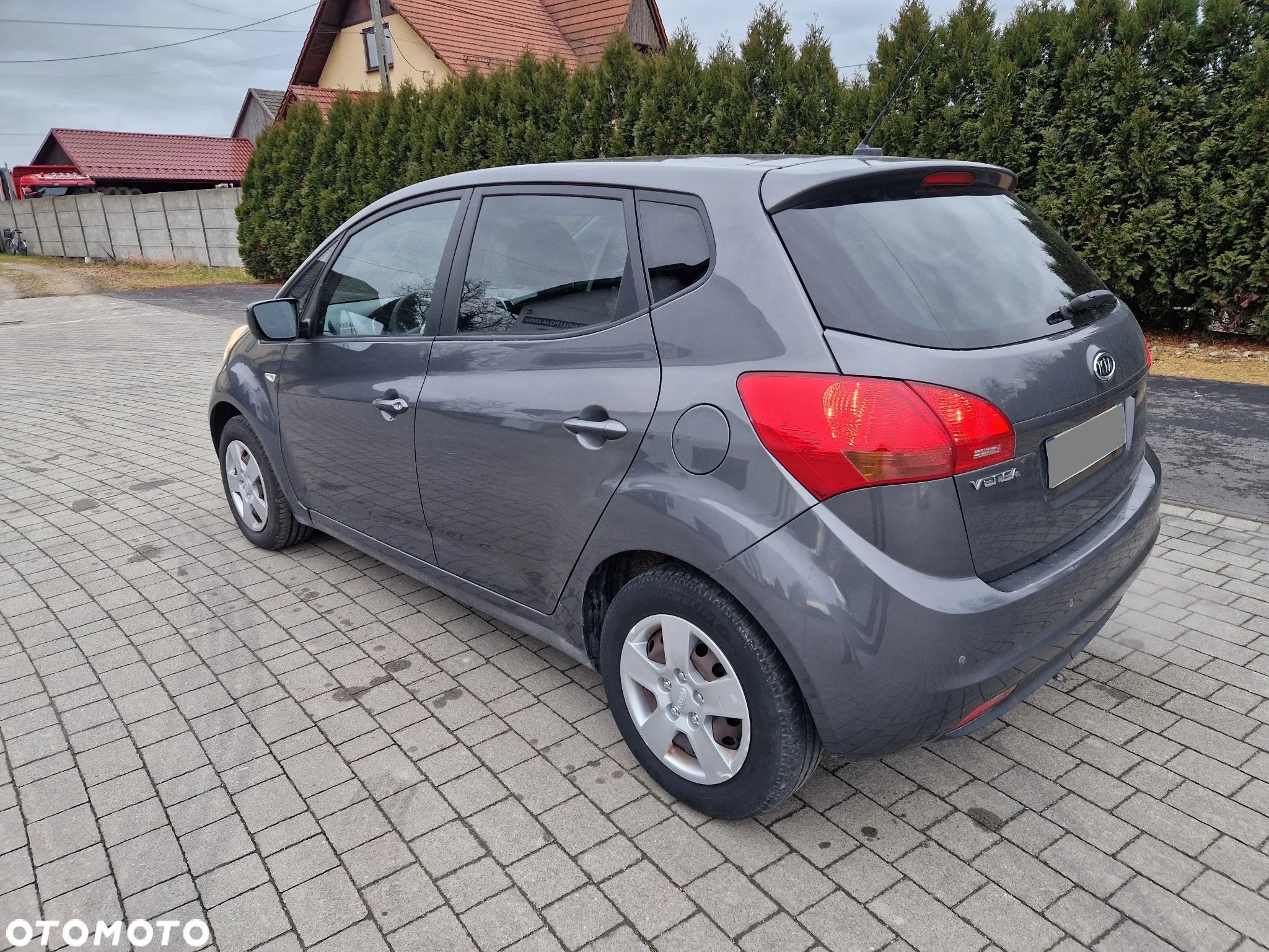Kia Venga 1.4 CVVT Dream Team Edition - 3