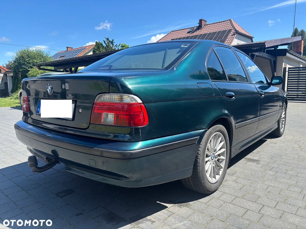 BMW Seria 5 - 10