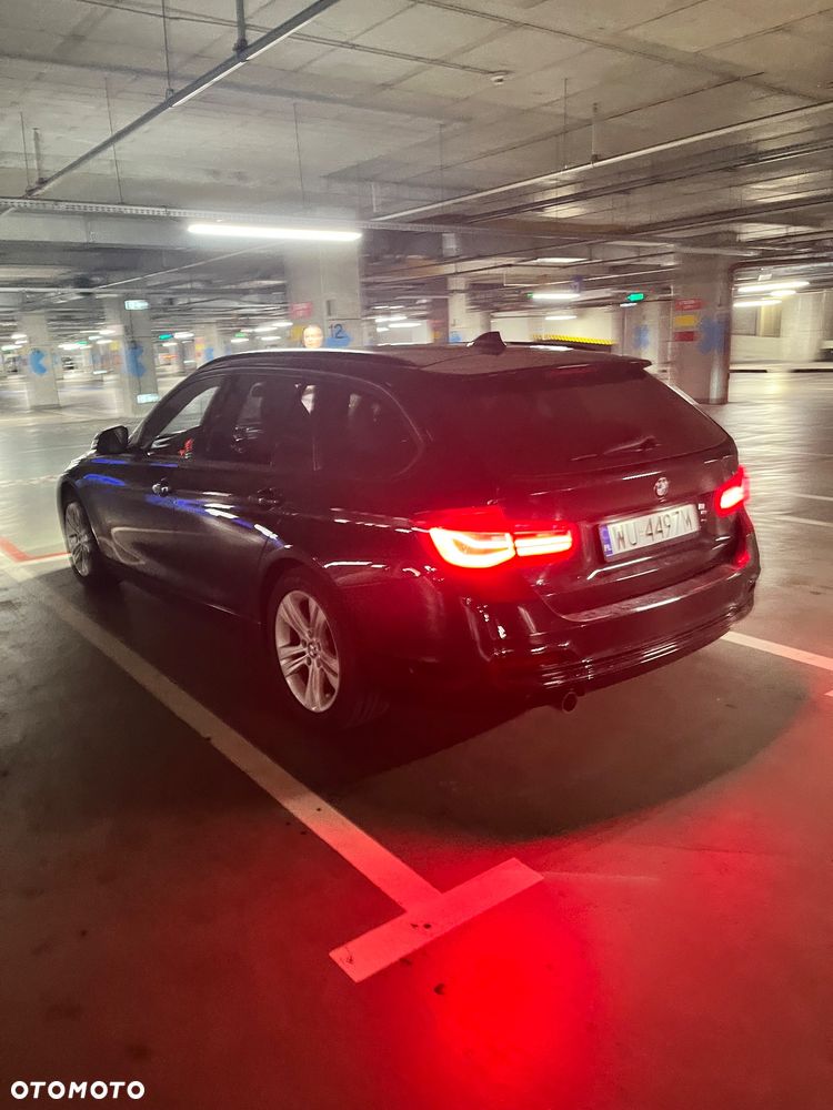 BMW Seria 3 318d Sport Line - 17
