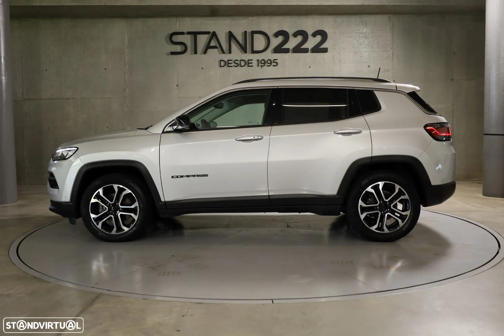 Jeep Compass 1.3 T Limited - 8