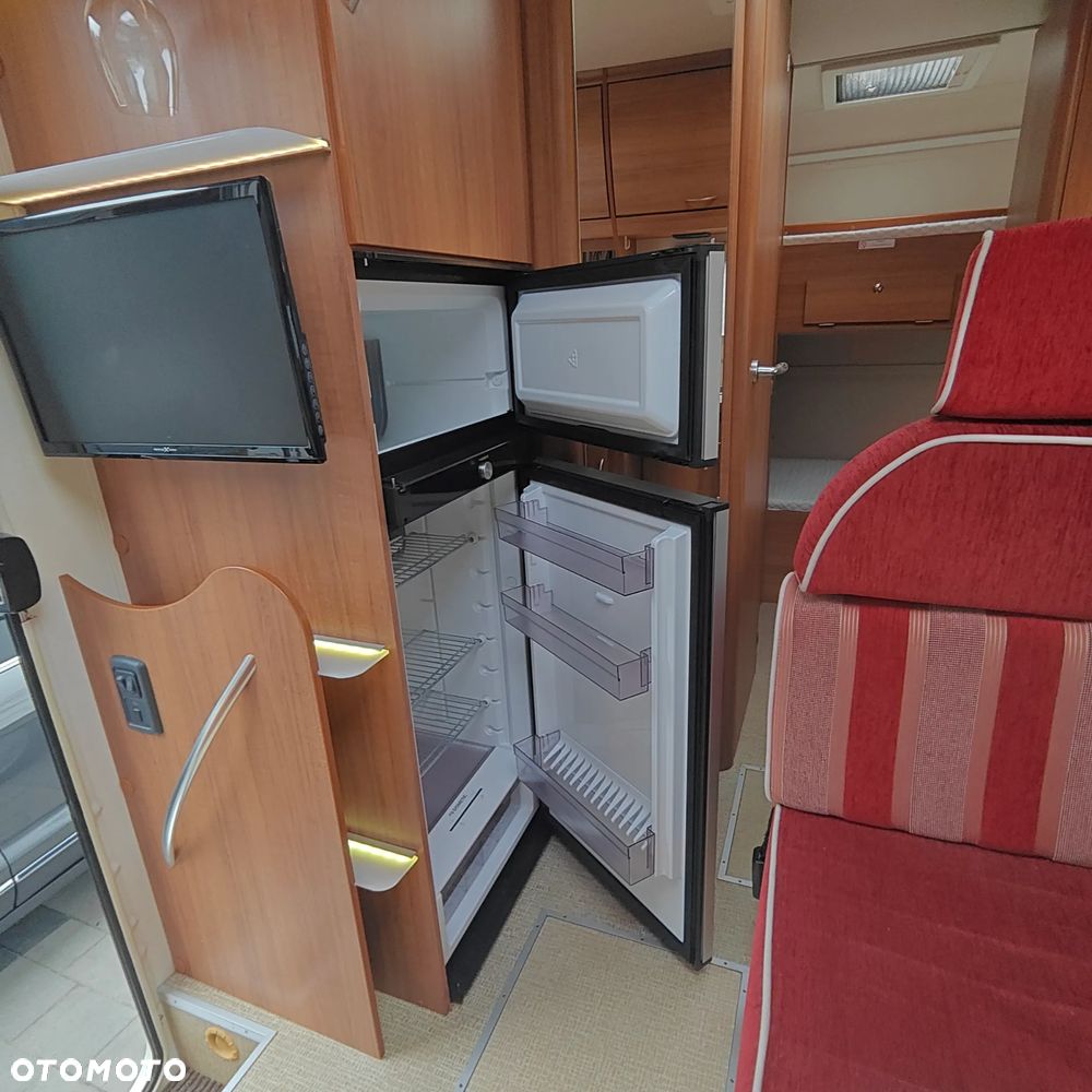 Ford Eura Mobil Profila - 24