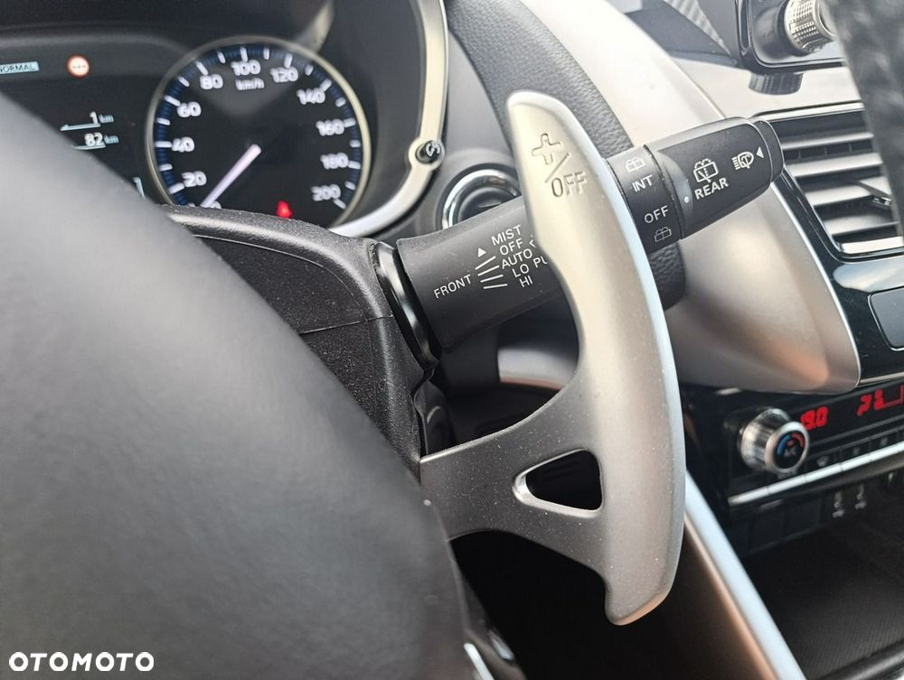 Mitsubishi Eclipse Cross - 24