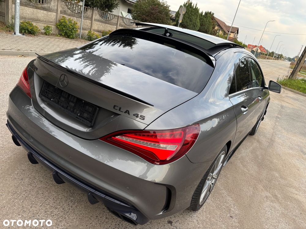 Mercedes-Benz CLA AMG 45 4-Matic - 27