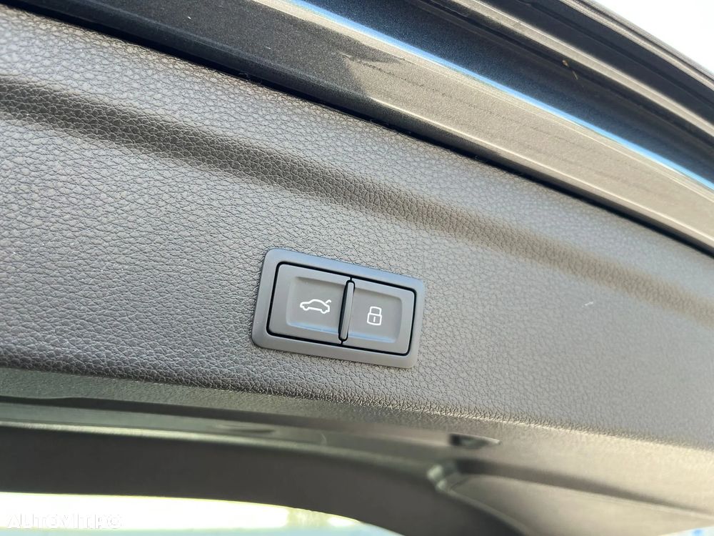 Audi Q3 Sportback 2.0 40 TFSI quattro S tronic S Line - 31