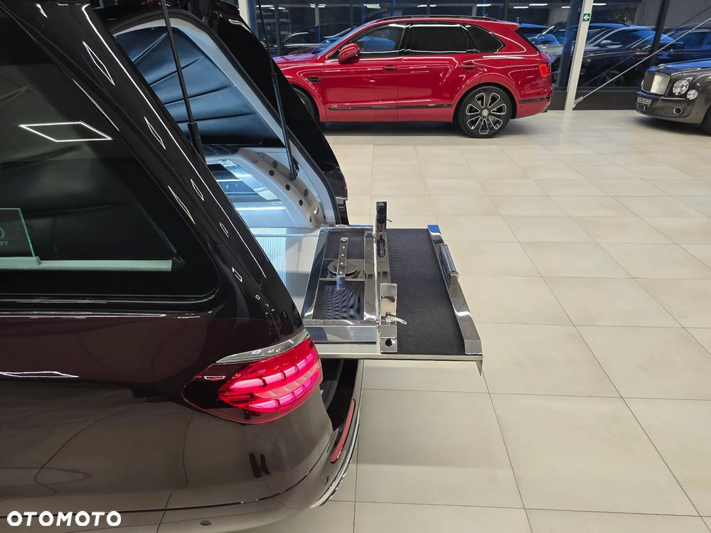Mercedes-Benz Klasa E 200 9G-TRONIC - 11