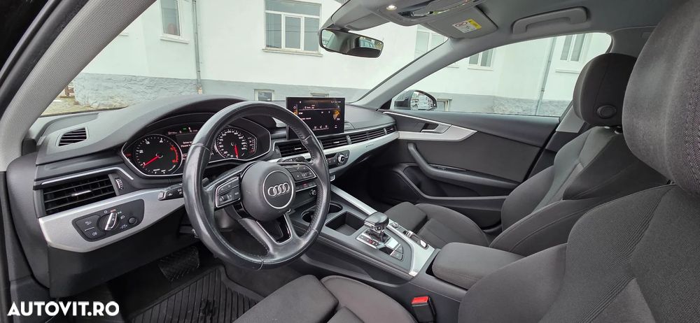 Audi A4 40 TDI quattro S tronic Advanced - 14