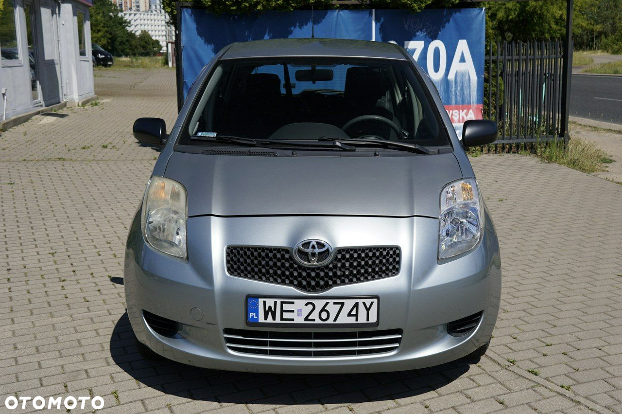 Toyota Yaris - 2