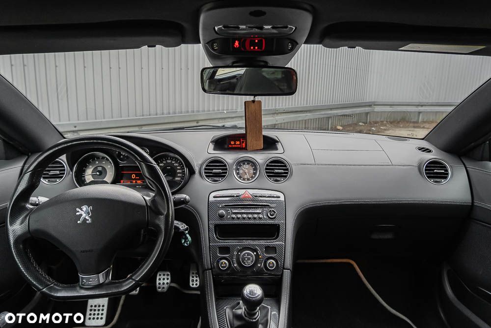 Peugeot RCZ 1.6 200 THP - 16