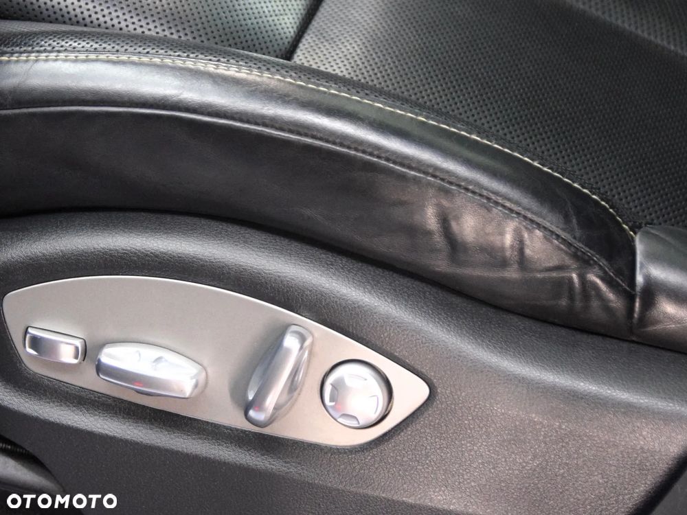 Porsche Cayenne S Tiptronic S - 23