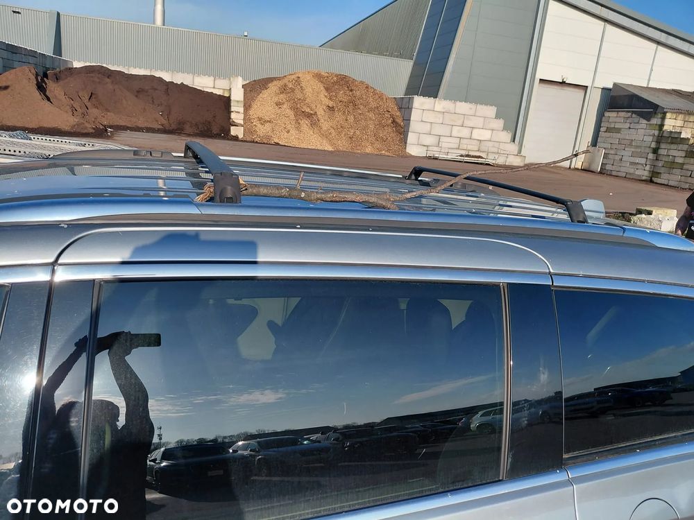 Chrysler Pacifica - 38