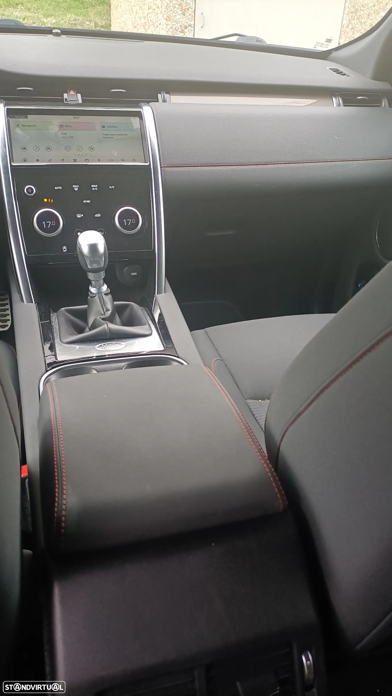 Land Rover Discovery Sport 2.0 eD4 7L - 3