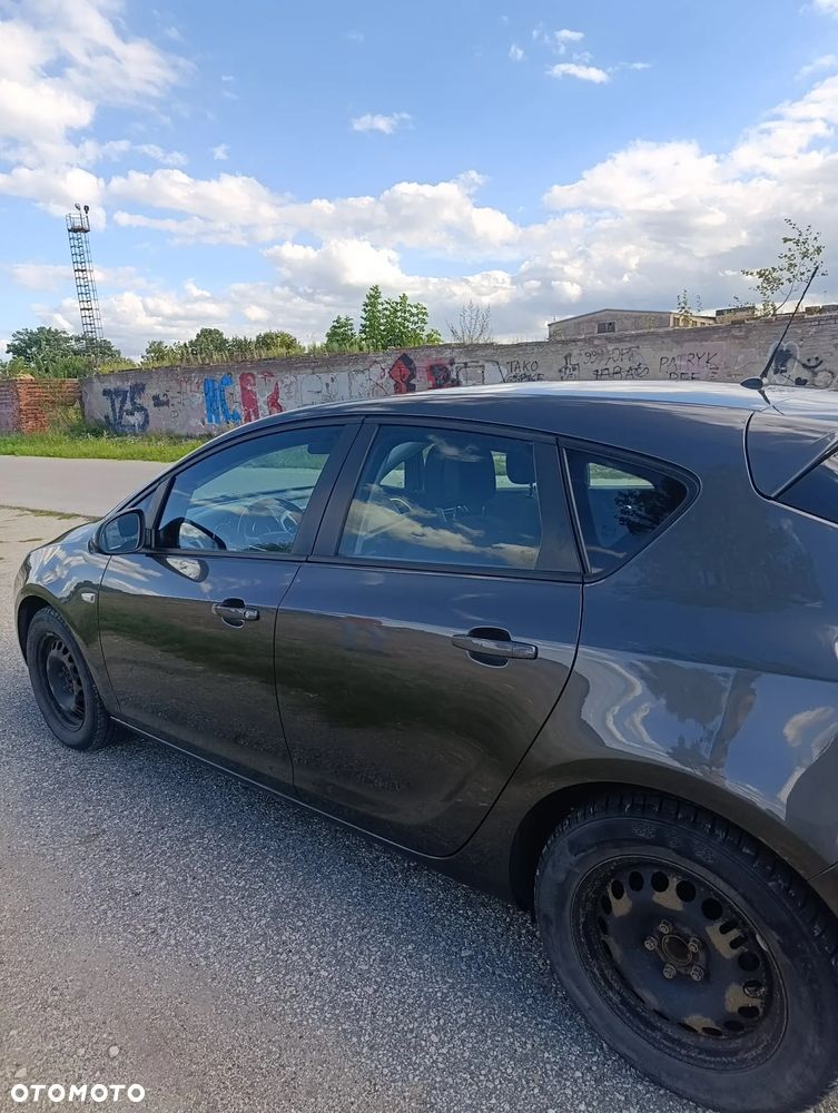 Opel Astra 1.6 - 3