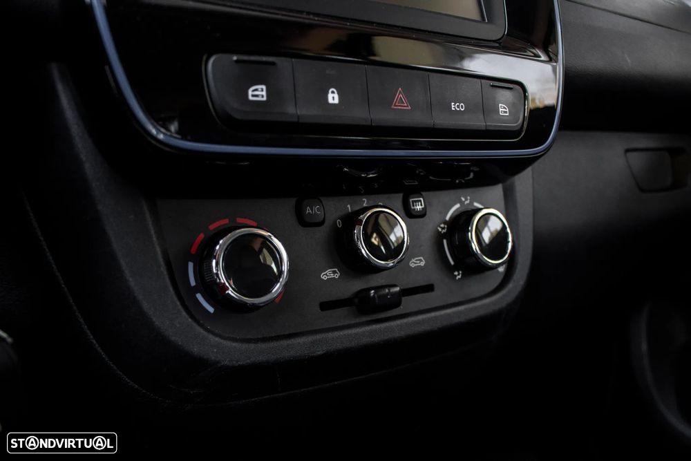 Dacia Spring Comfort - 18