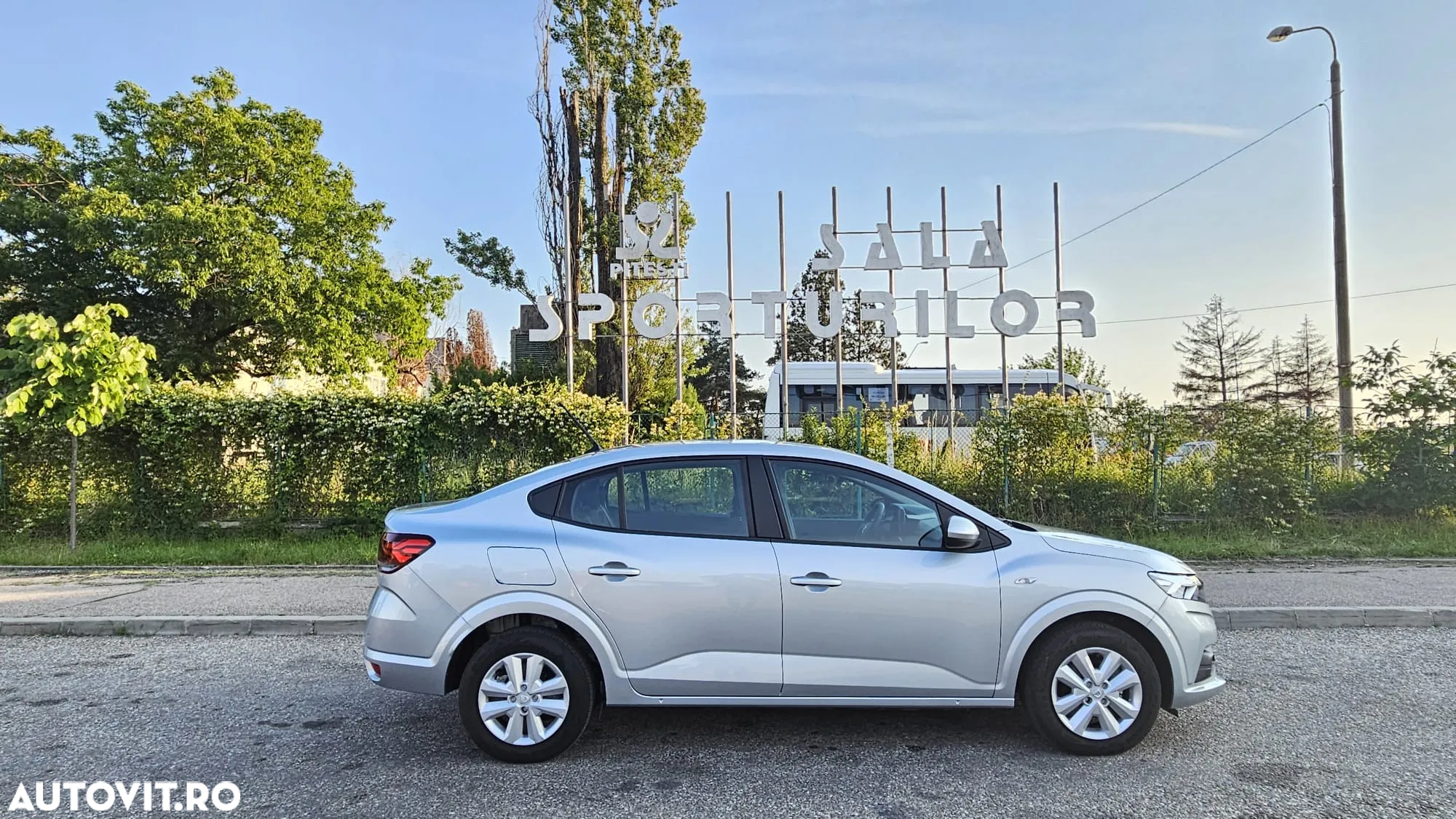Dacia Logan TCe 90 MT6 Expression - 10