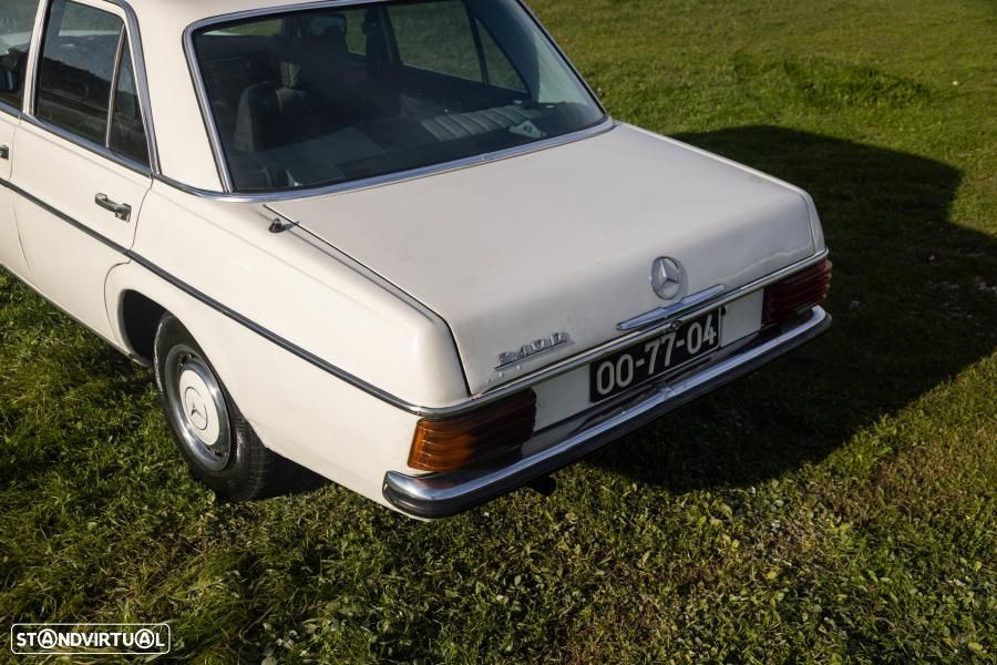 Mercedes-Benz W114/W115 (1968-1974) - 24