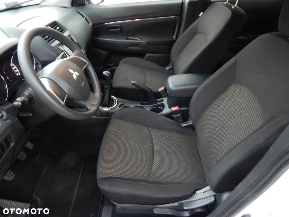 Mitsubishi ASX 1.6 2WD SUV-Star - 13