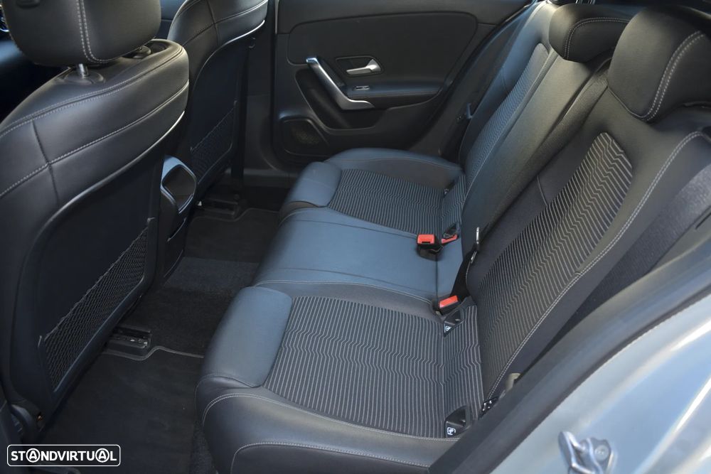 Mercedes-Benz A 200 Advanced Progressive - 8