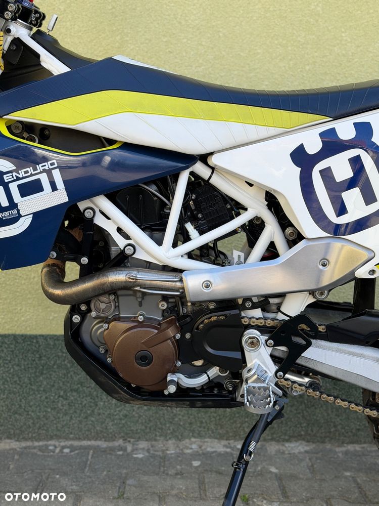 Husqvarna 701 - 24