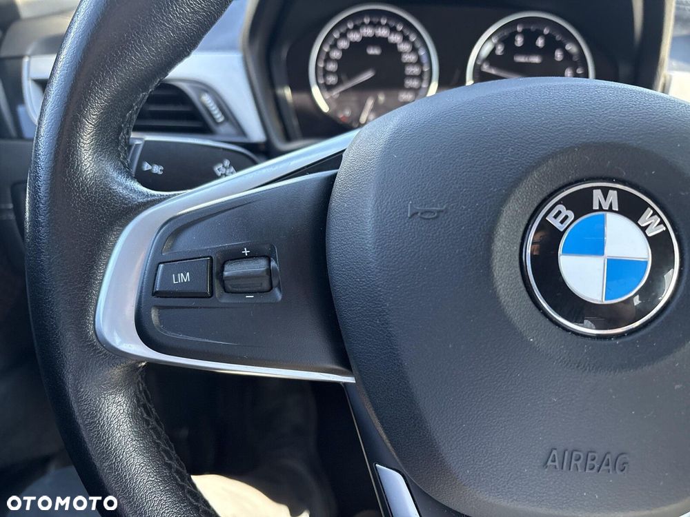 BMW X2 sDrive18i - 15