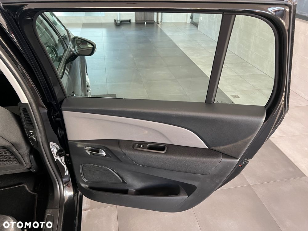 Citroën C4 Grand Picasso - 23