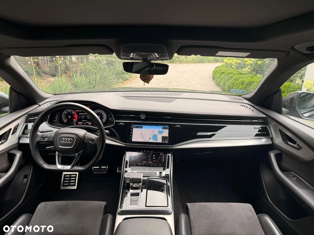 Audi Q8 - 8