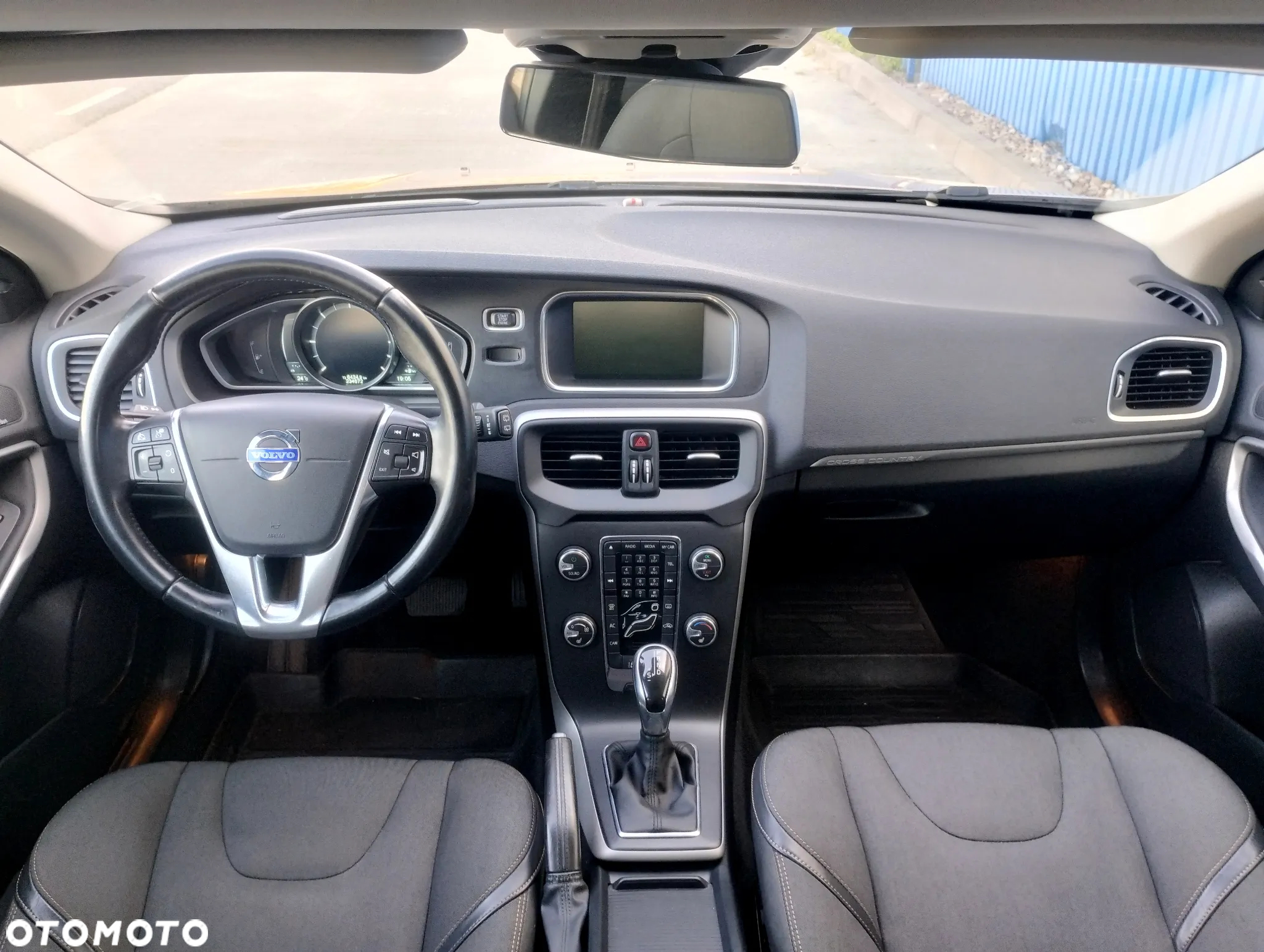 Volvo V40 Cross Country D2 Kinetic - 31