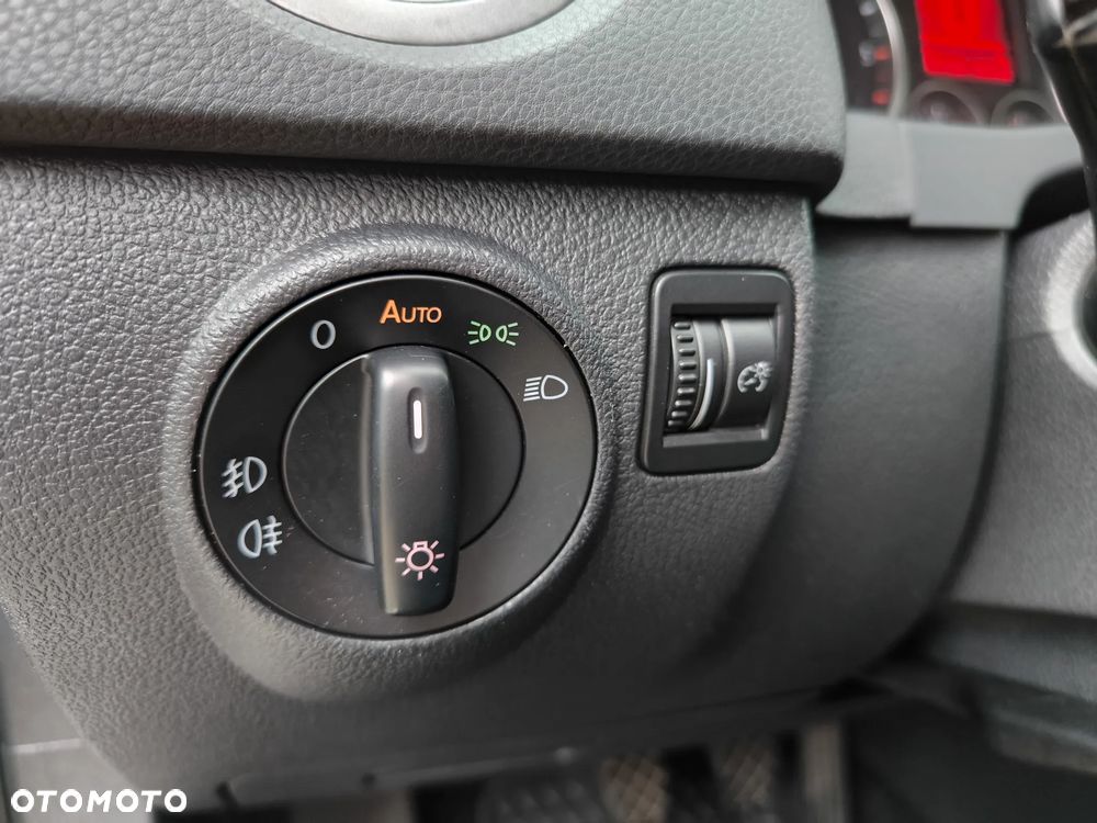 Volkswagen Tiguan 2.0 TDI DPF 4Motion Team - 36